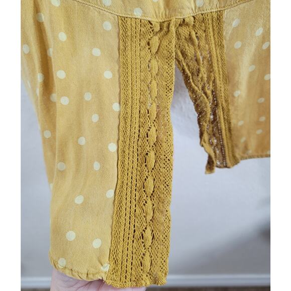 Christopher & Banks Gold Yellow Polka Dot Frayed Round Neck Top XL Lightweight - Picture 6 of 8